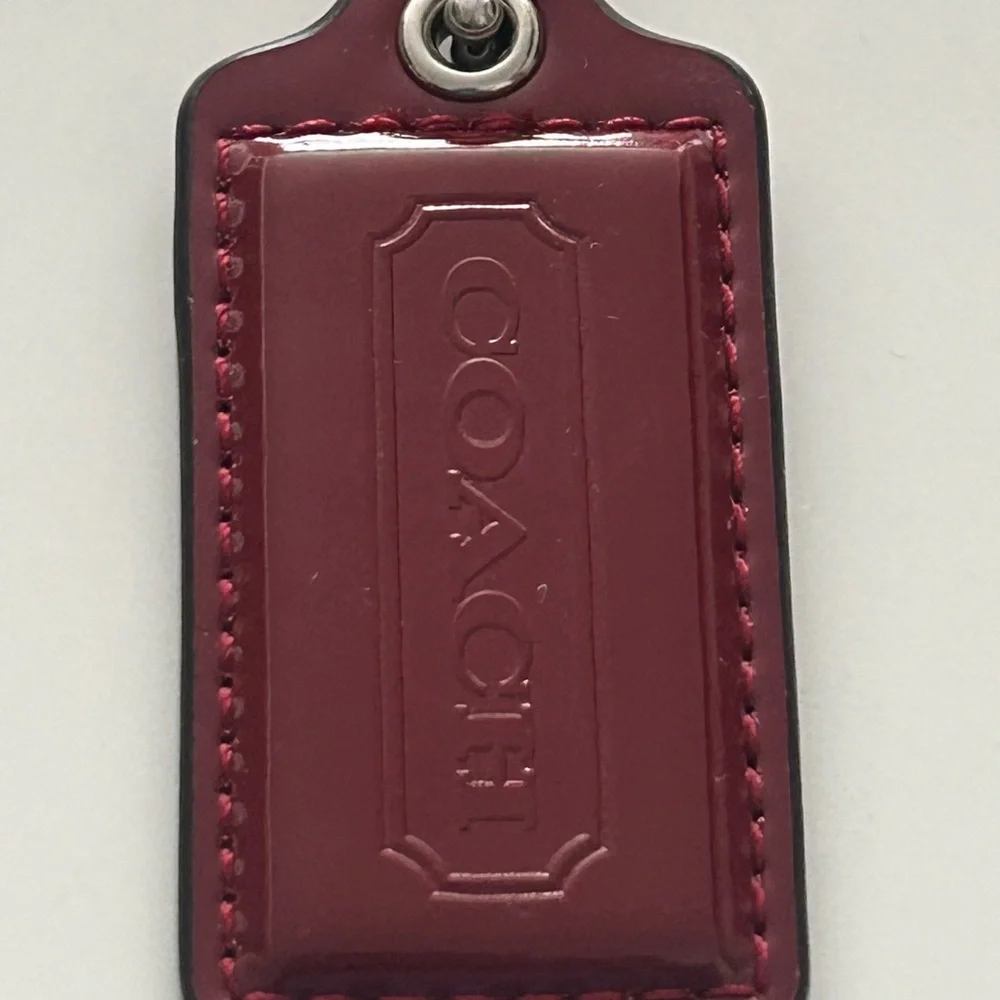 Vintage Coach Poppy hang tags. Raspberry glitter acrylic & patent leather. - Picture 5 of 10